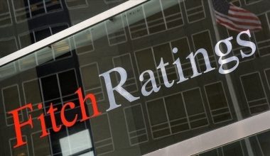 Fitch Ratings, petrol fiyat öngörülerini artırdı! 2024’te 120 dolar uyarısı